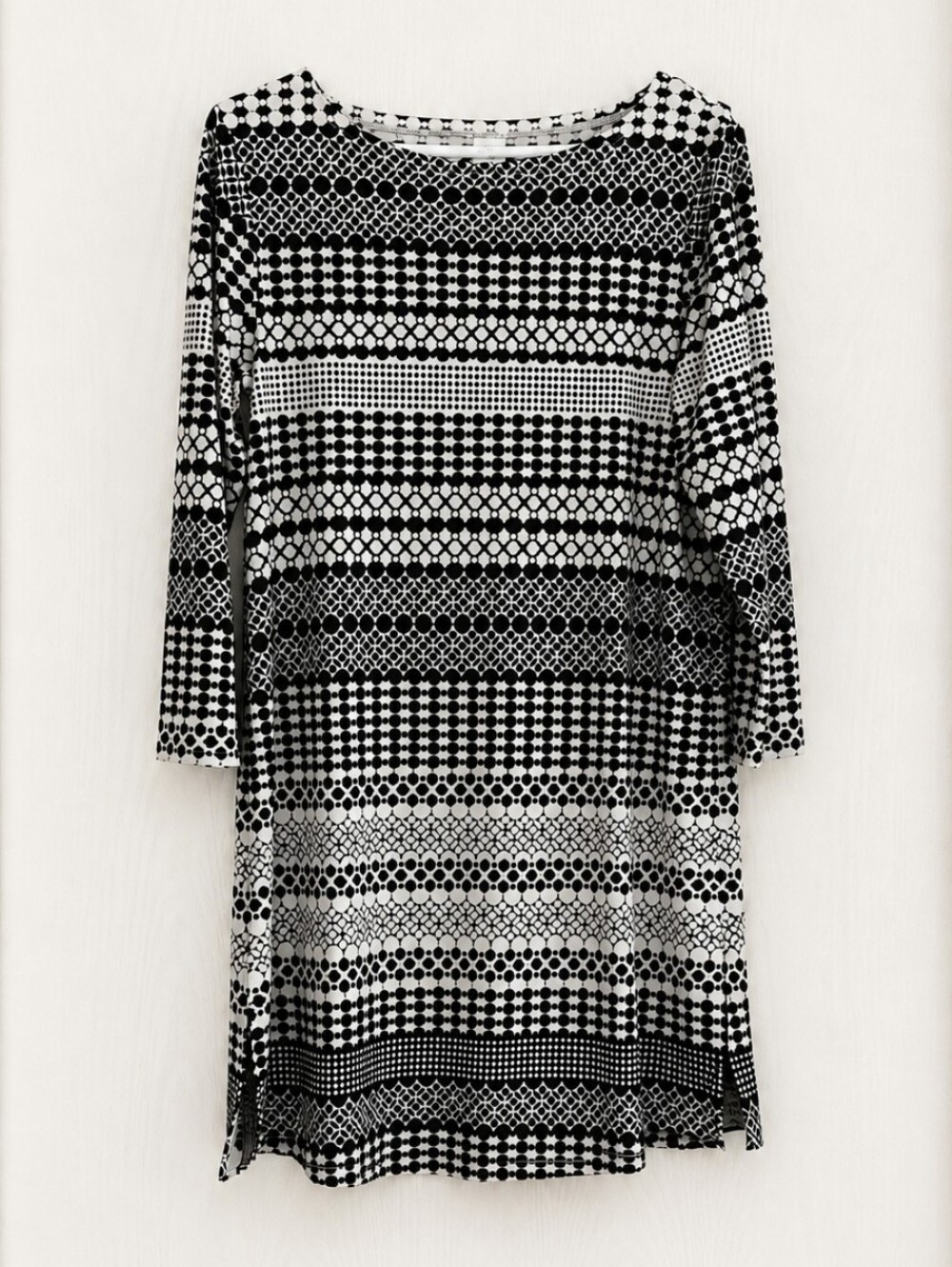 Jockey Black & White Geometric Print Jersey Knit Mini Dress | Stretch - Picture 6 of 10